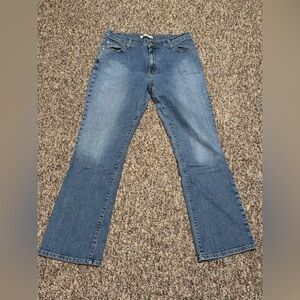 Women’s size 12‎ Levi’s Classic Blue Women's Jeans, 12M, pants, bootcut